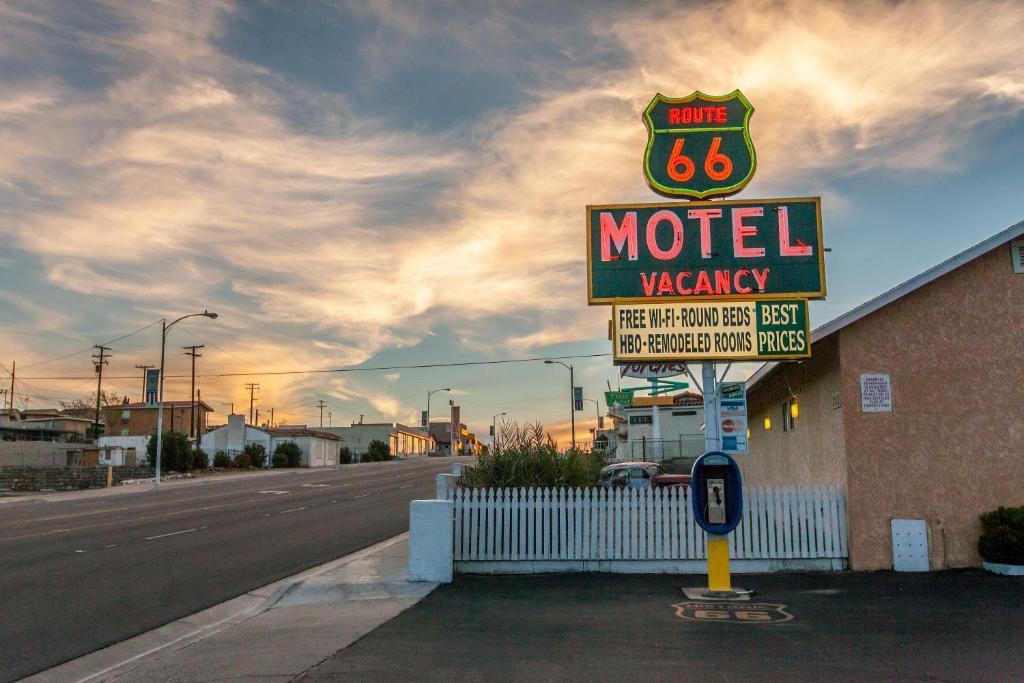 ルート 66 モーテル バーストー エクステリア 写真